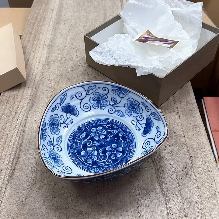 瓷片.***?噗哈哈哈哈哈哈哈哈哈我