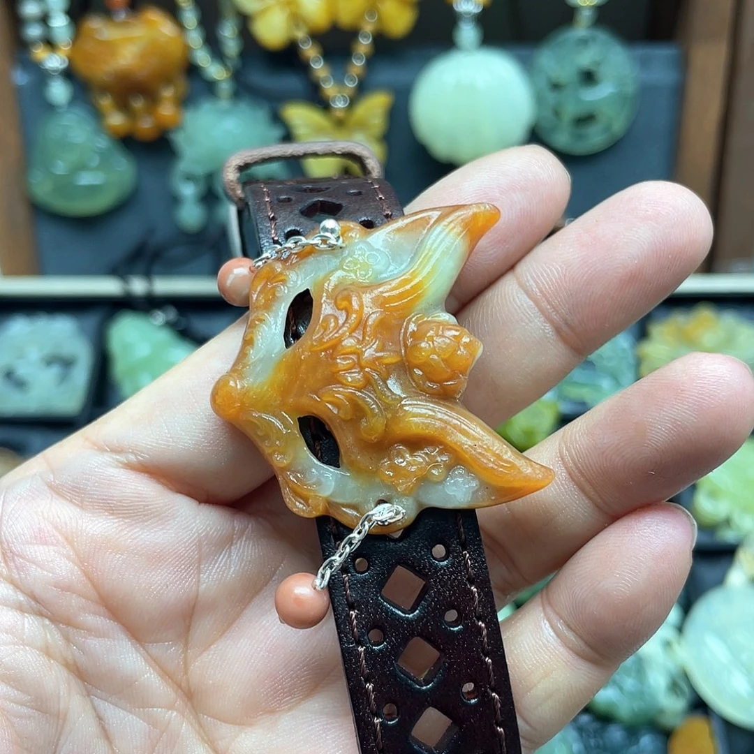 未镶嵌蛇纹石玉颈饰
