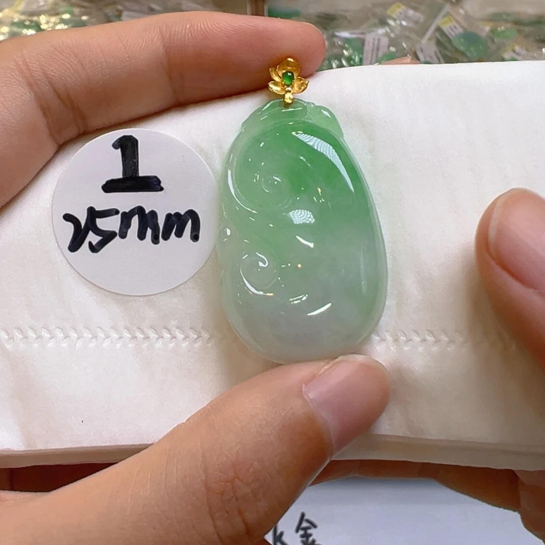 翡翠18K金镶嵌吊坠(不含链)