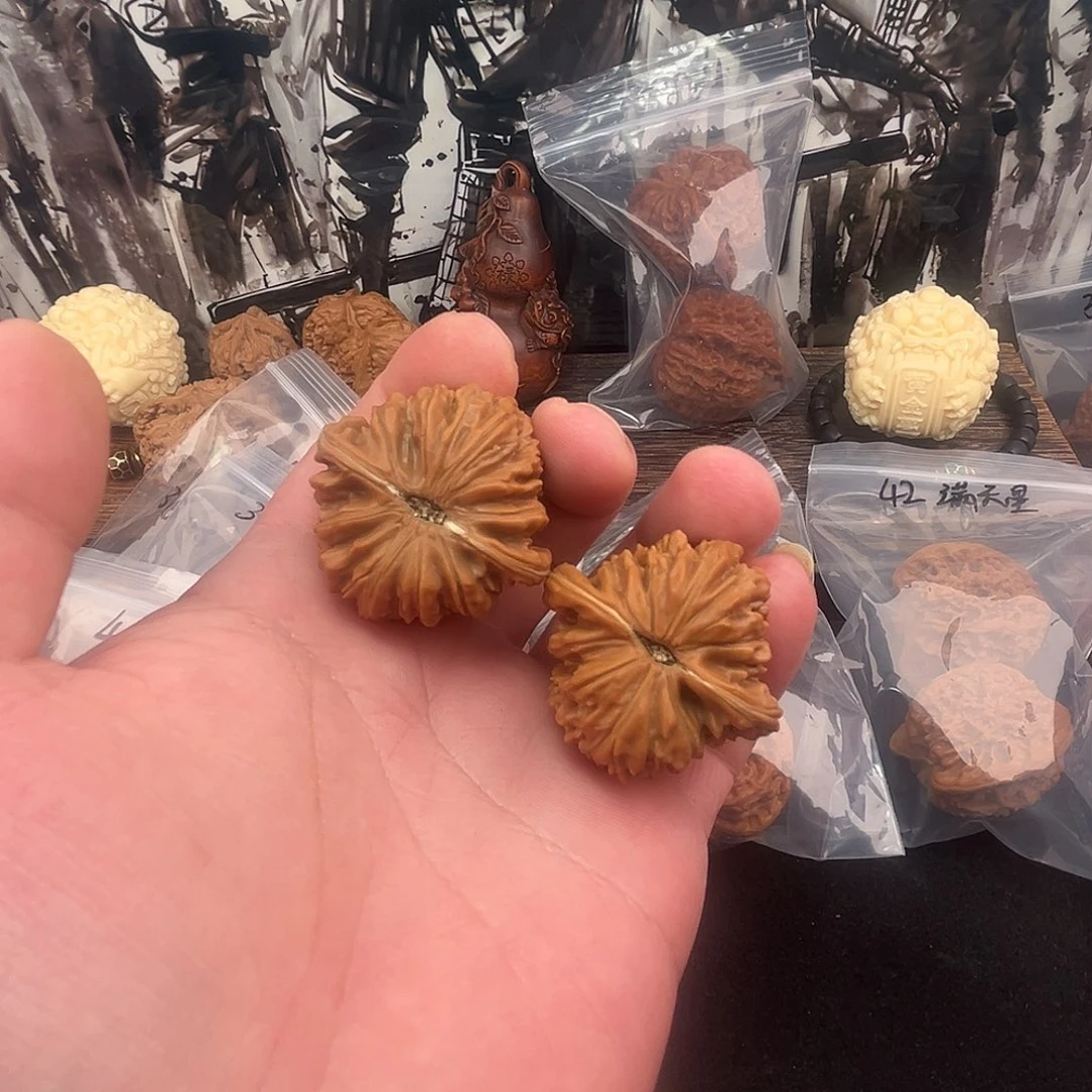 核桃四座楼狮子头40尺