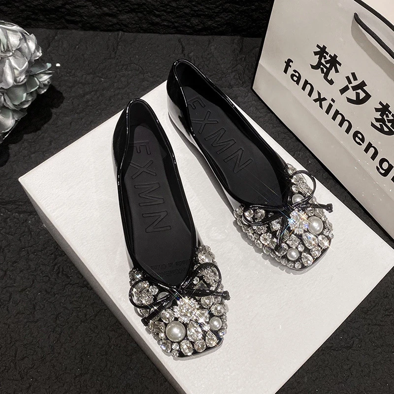 平底水钻单鞋女2024年夏季新款百搭浅口方头豆豆鞋舒适软底瓢鞋子