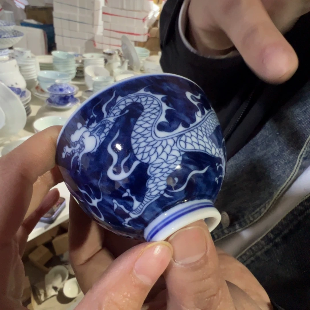 瓷景德镇高温陶瓷青花龙纹鸡心1个