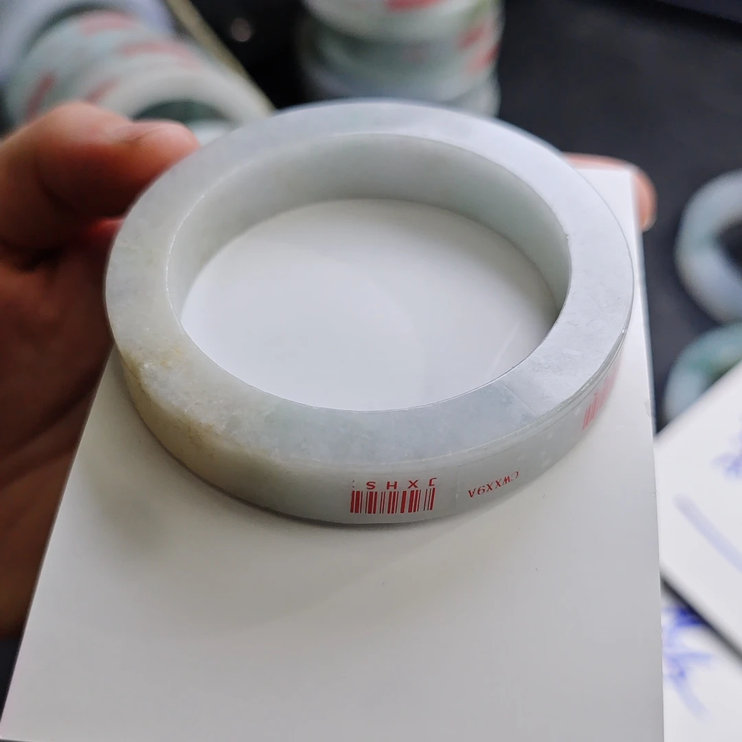 缅甸天然A货手镯定制