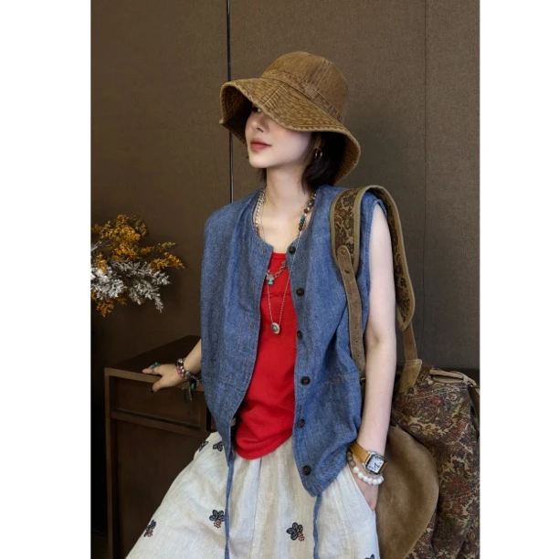 HY1978罗罗设计感纯色休闲马甲上衣宽松时尚百搭宽松型春秋无袖