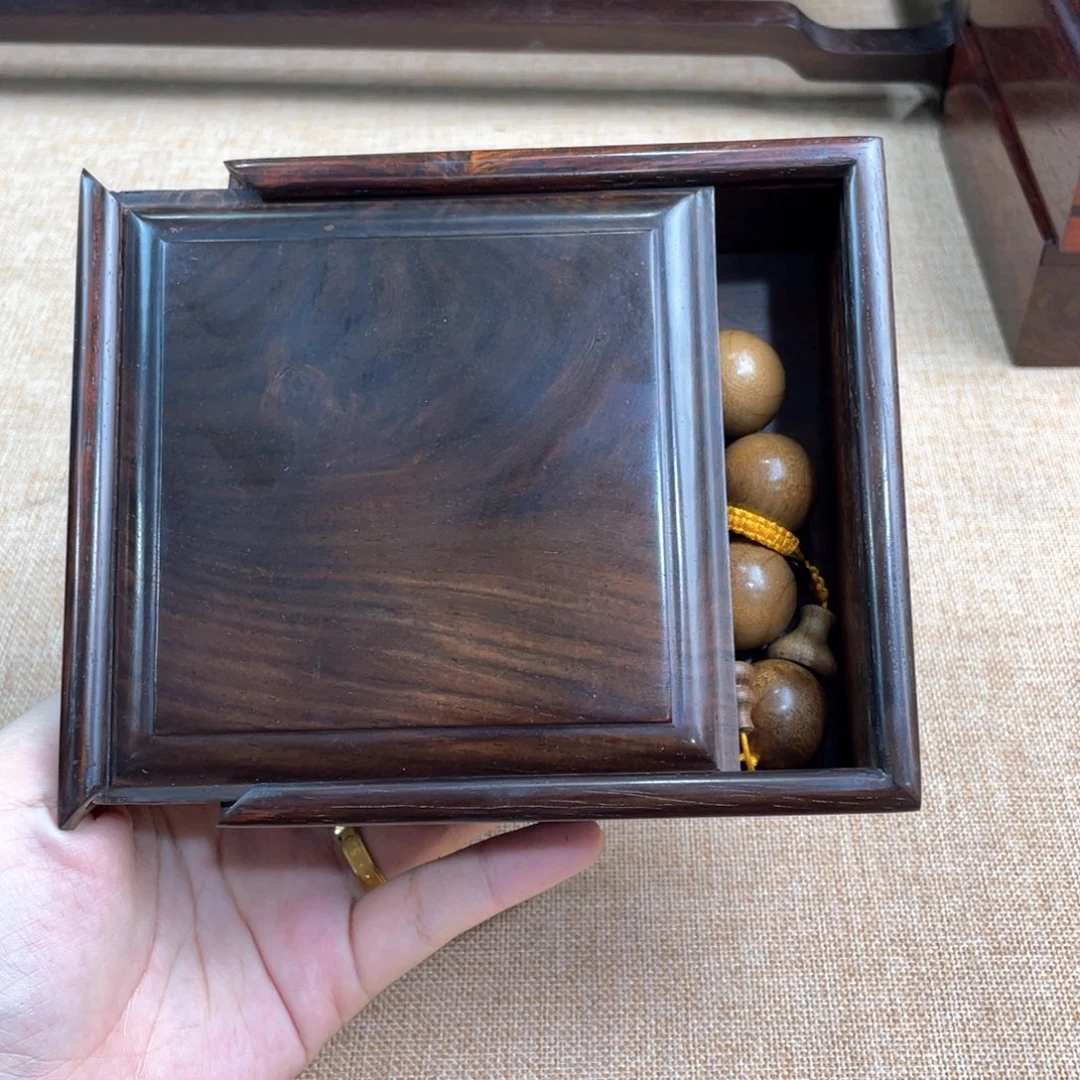 紫檀木类成套家具