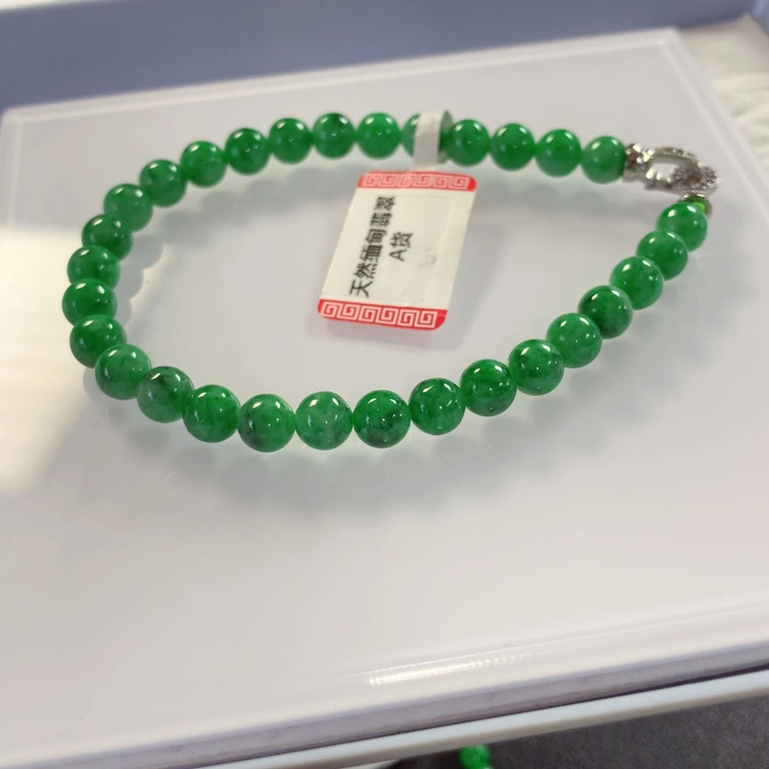 翡翠未镶嵌颈饰手串