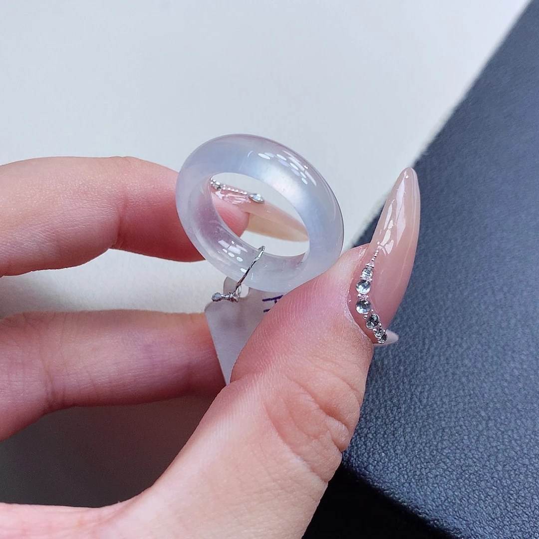 翡翠戒指未镶嵌10-11号