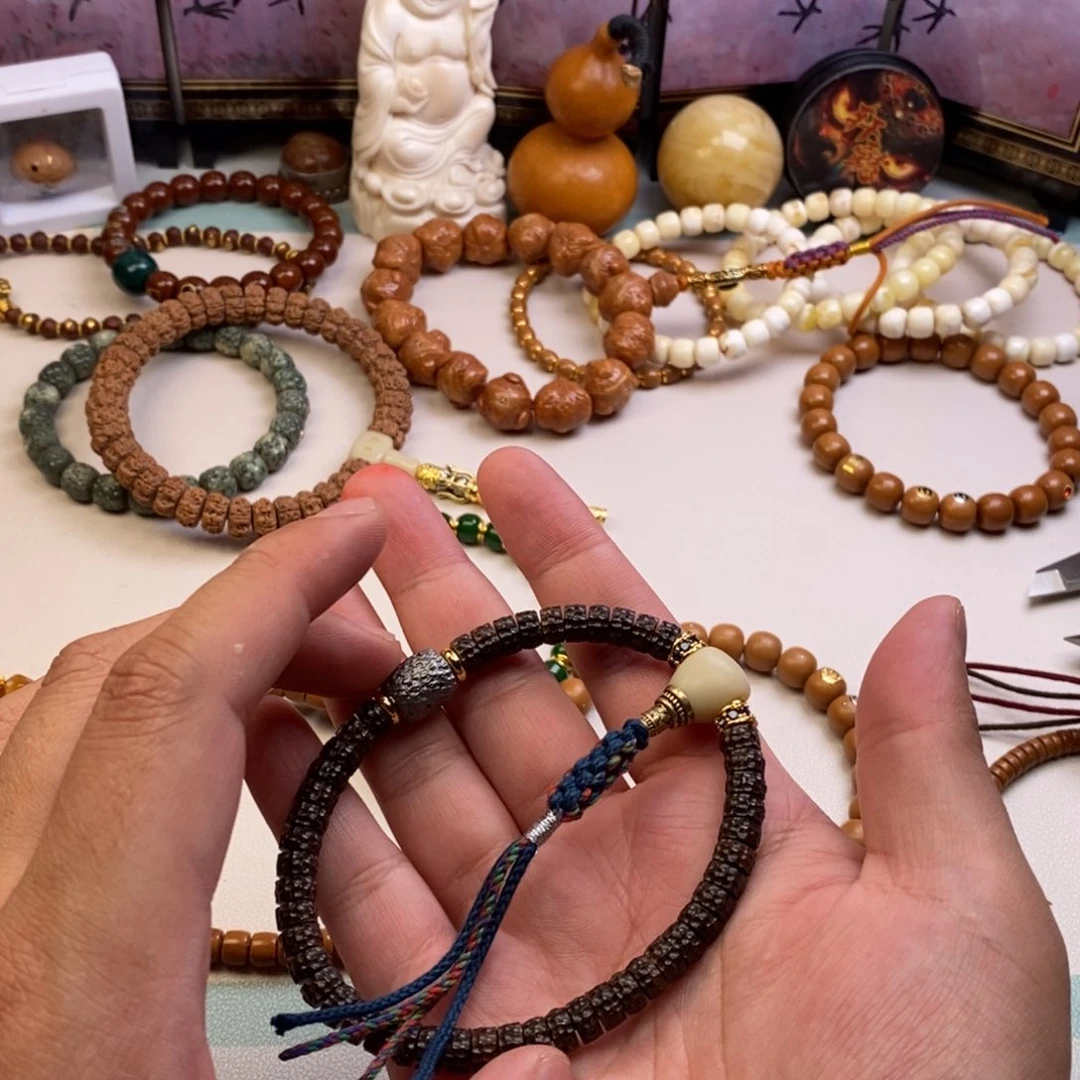 椰蒂吊坠。。。。。。。。。。