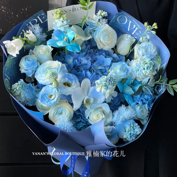 玫瑰绣球混搭花束生日鲜花速递同城配送礼物