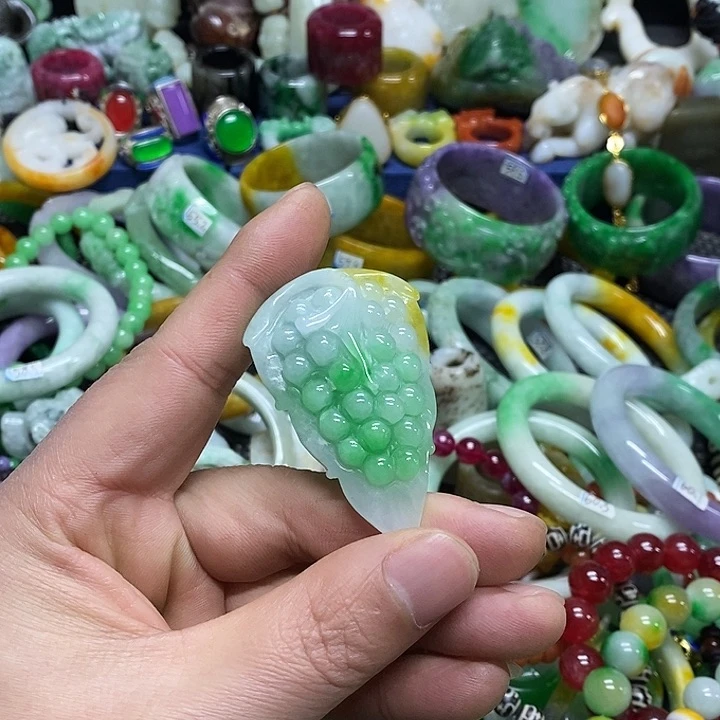 颈饰未镶嵌翡翠缅甸翡翠首饰配饰