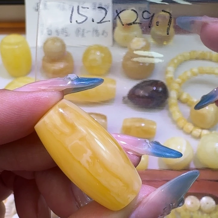 琥珀未镶嵌裸石裸石