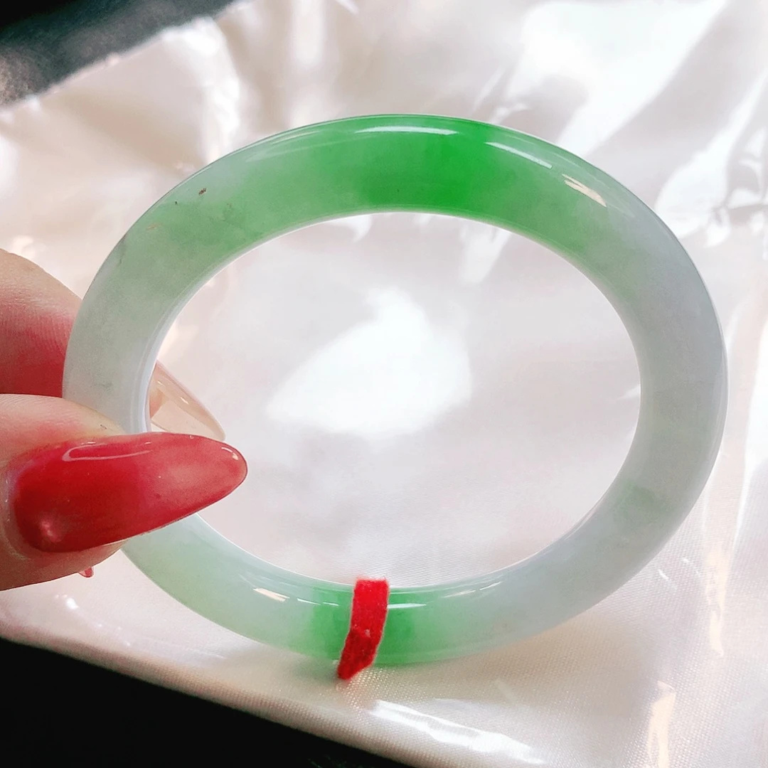 未镶嵌手镯翡翠?*儿2164