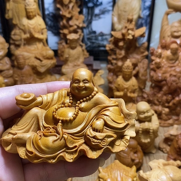 柏木（崖柏）弥勒摆件