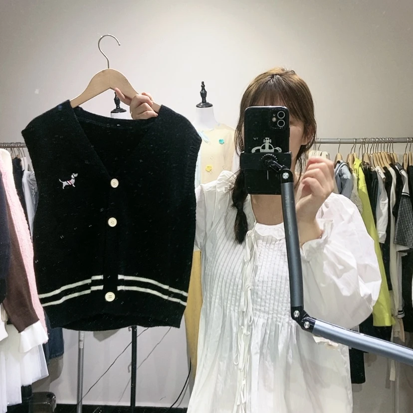 【闪购商品】黑色马甲