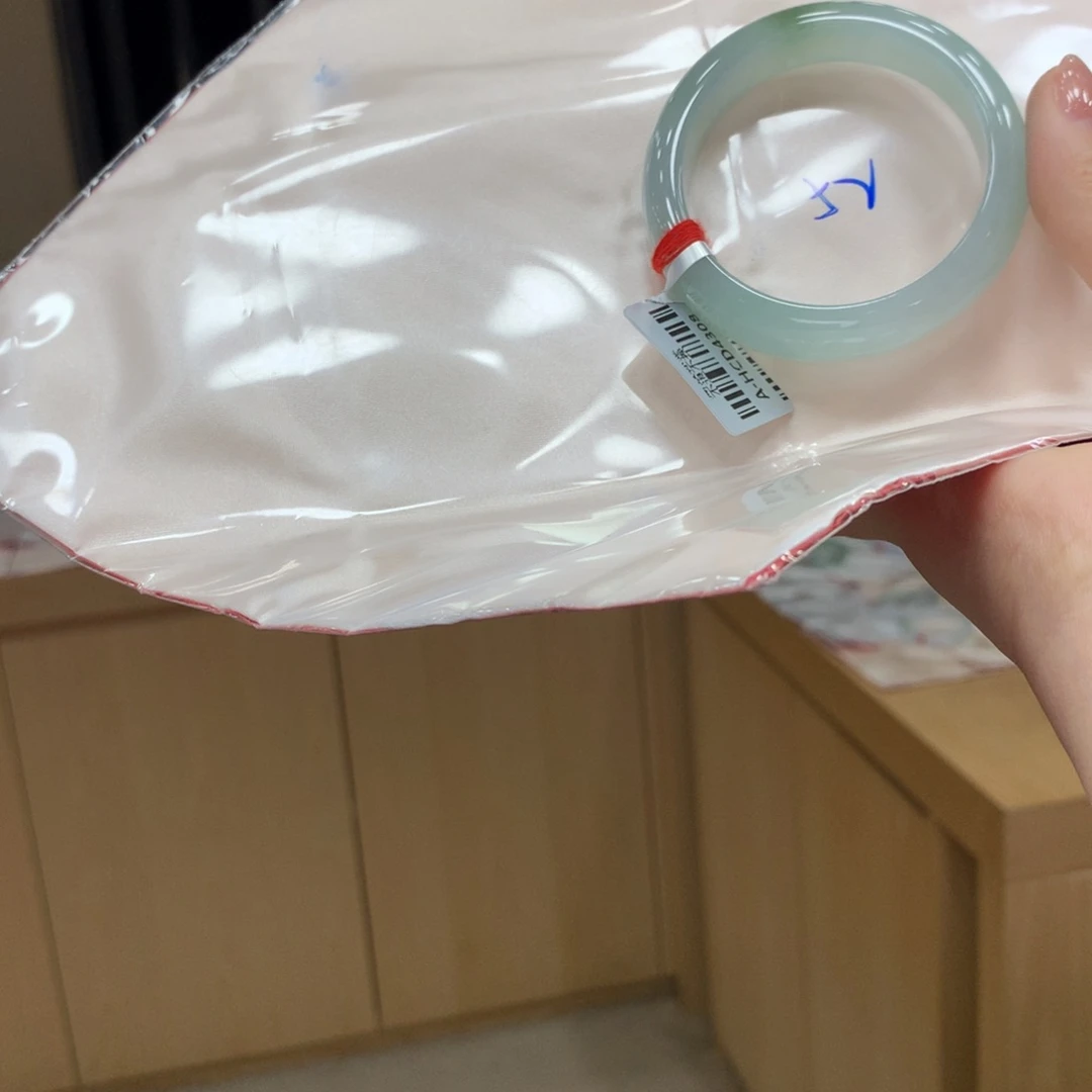 未镶嵌手镯翡翠不退不换
