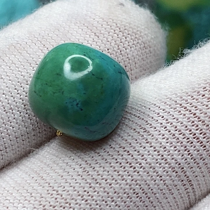 未镶嵌南红玛瑙珠宝奇石