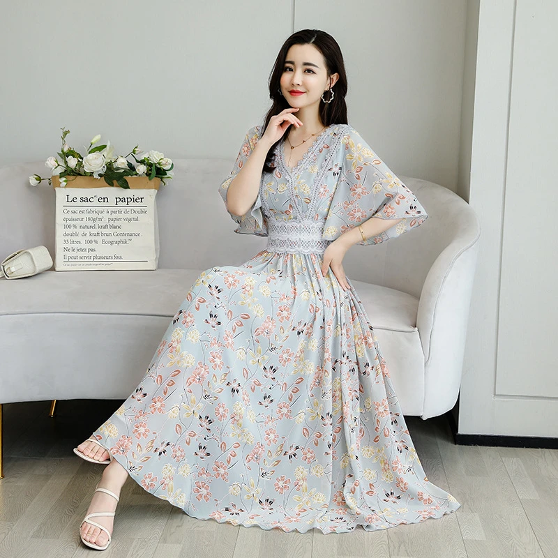 裙子女2025夏季新款法式长裙英伦风收腰显瘦短袖v领印花雪纺连衣