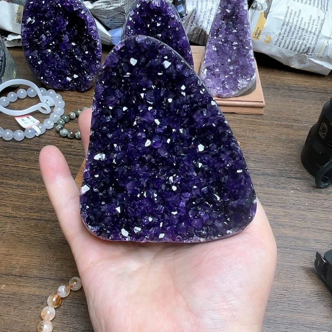 紫晶大型摆件（非配饰）未镶嵌