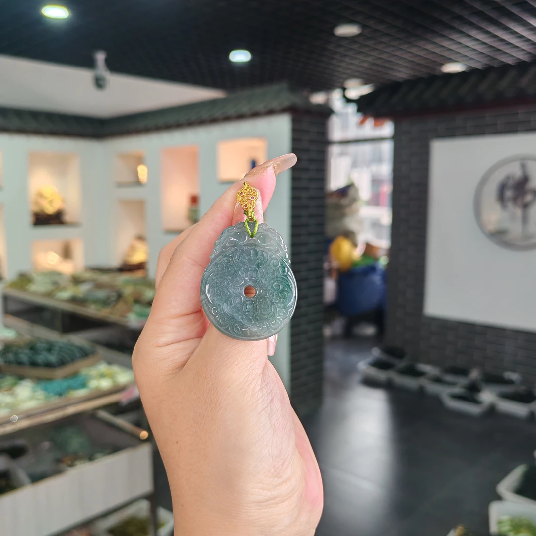 翡翠上品精美双面雕刻平安扣（万能扣头）