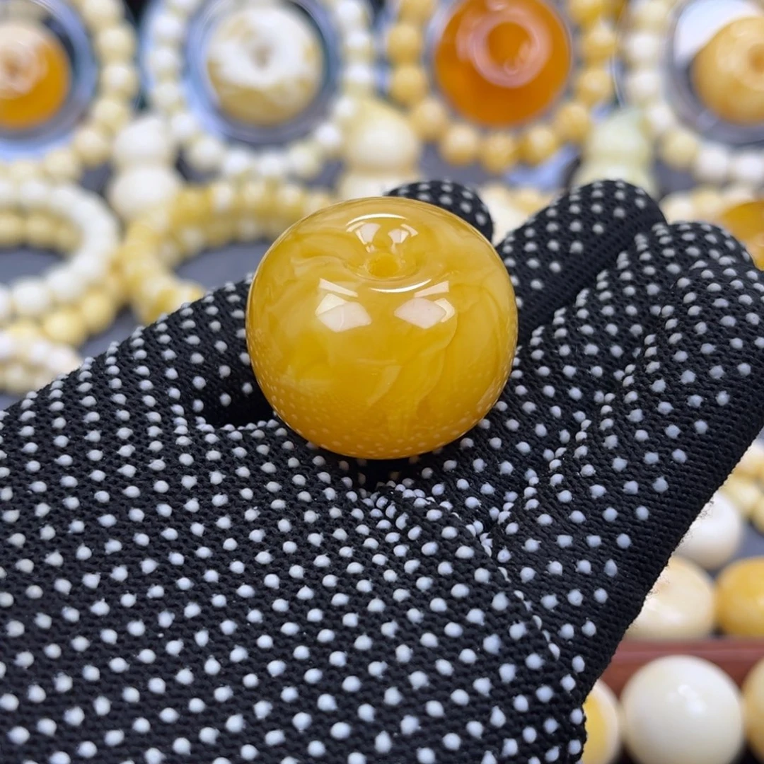 琥珀未镶嵌手串橘红面包圈