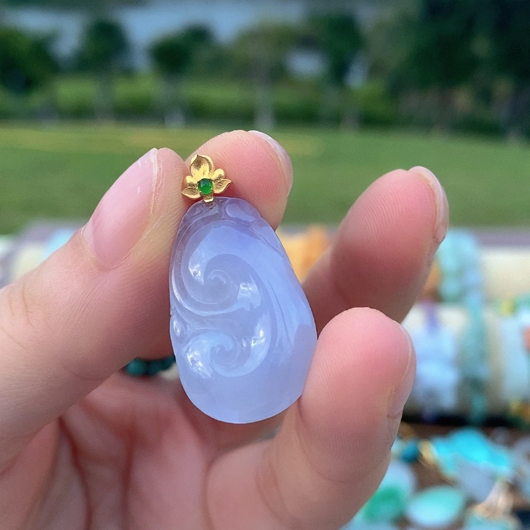 翡翠18K金镶嵌挂件翡翠挂件