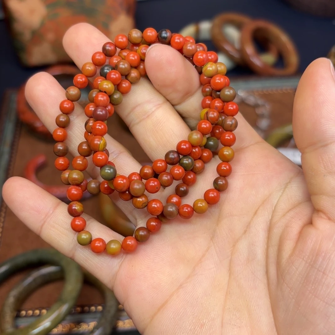 阿***亮南红玛瑙未镶嵌颈饰