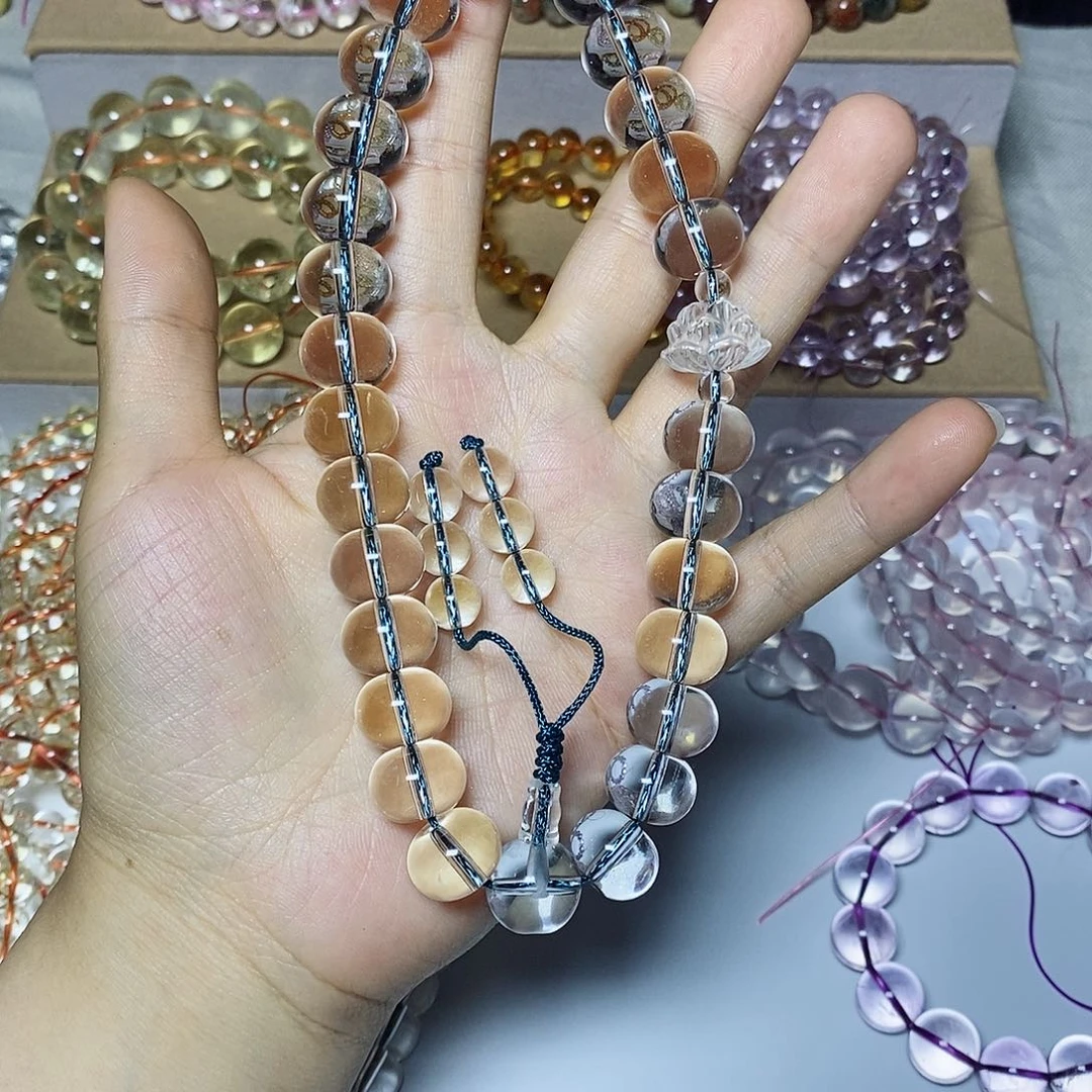 水晶手链未镶嵌?*文手持