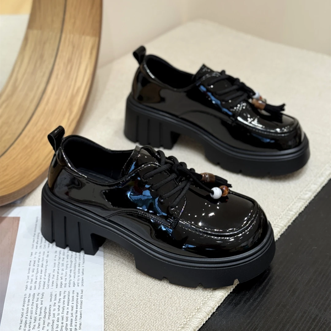 厚底流苏系带漆皮乐福鞋女2025新款秋季单鞋增高洋气学院风小皮鞋