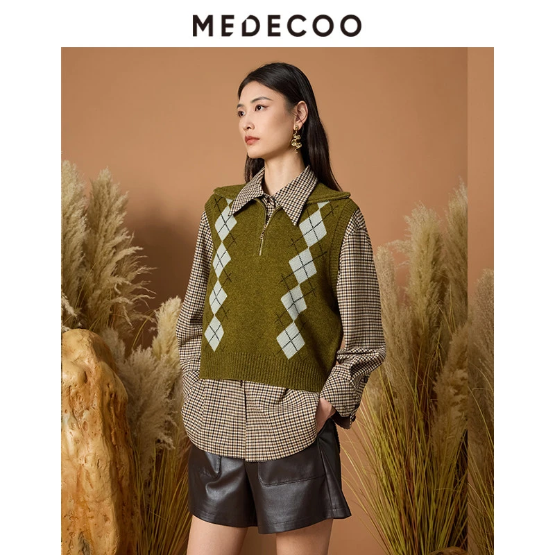 MEDECOO/墨蒂珂【星线好物】2025秋冬新款女高领无袖老风针织衫马甲