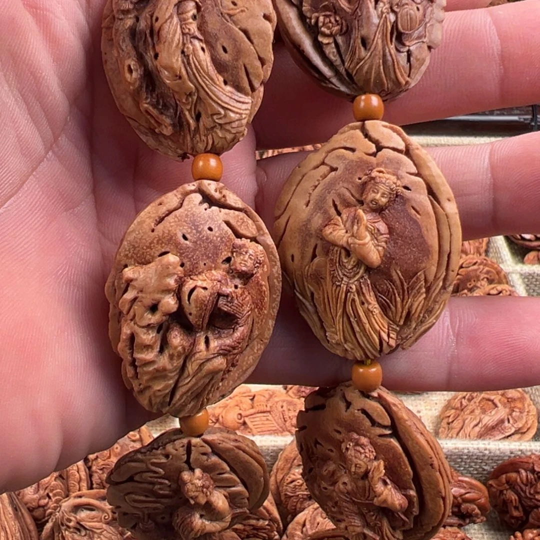 桃核吊坠桃核雕刻十二金钗