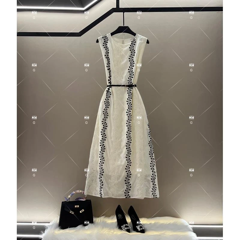 【祖】夏季新款复古时尚百搭印花无袖连衣裙 H-098