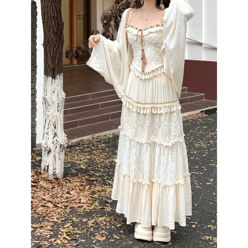 亦声波西米亚度假风三件套秋季新款温柔重工上衣显瘦半身裙XN