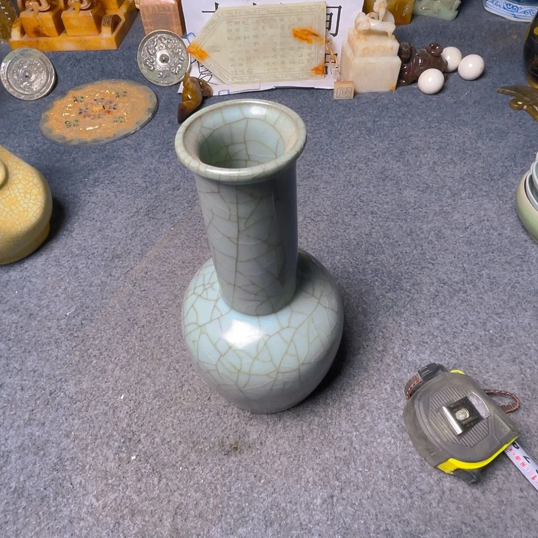 碟坎坎坷坷地过完一生