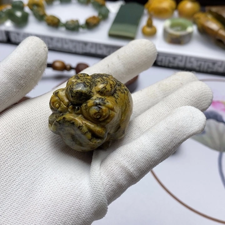 岫岩河磨玉（透闪石质玉）手把未镶嵌酌*