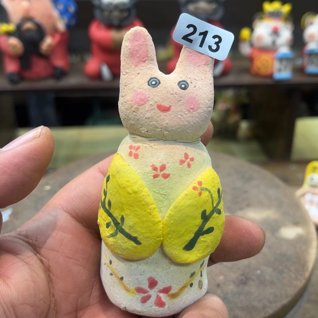 陶瓷纯手工抽象陶瓷摆件213