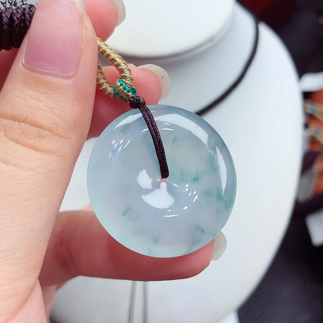 翡翠未镶嵌颈饰翡翠35，29/5.3