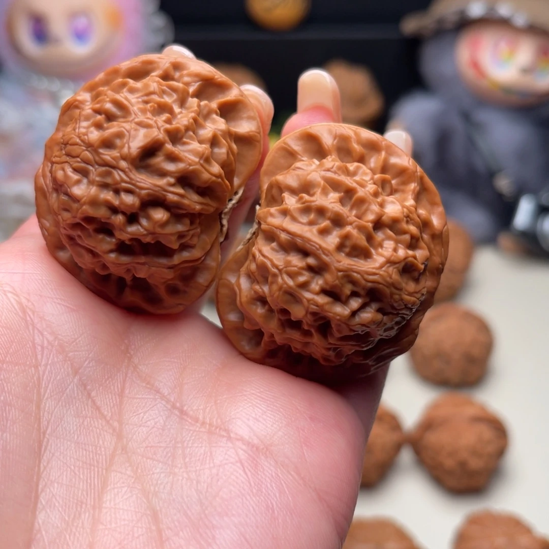 文玩核桃把件宫灯4Q012