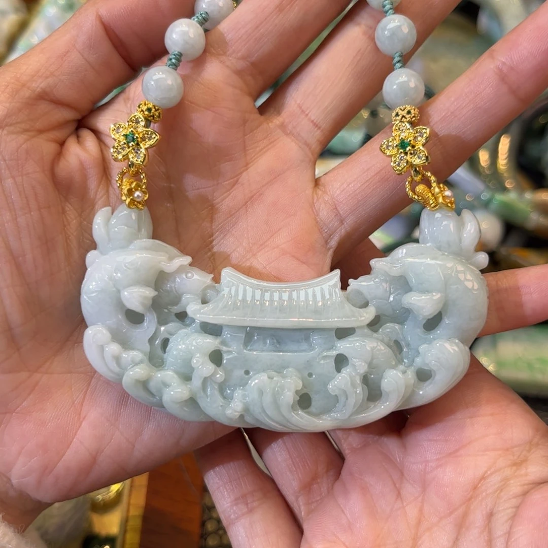 翡翠颈饰未镶嵌待编款