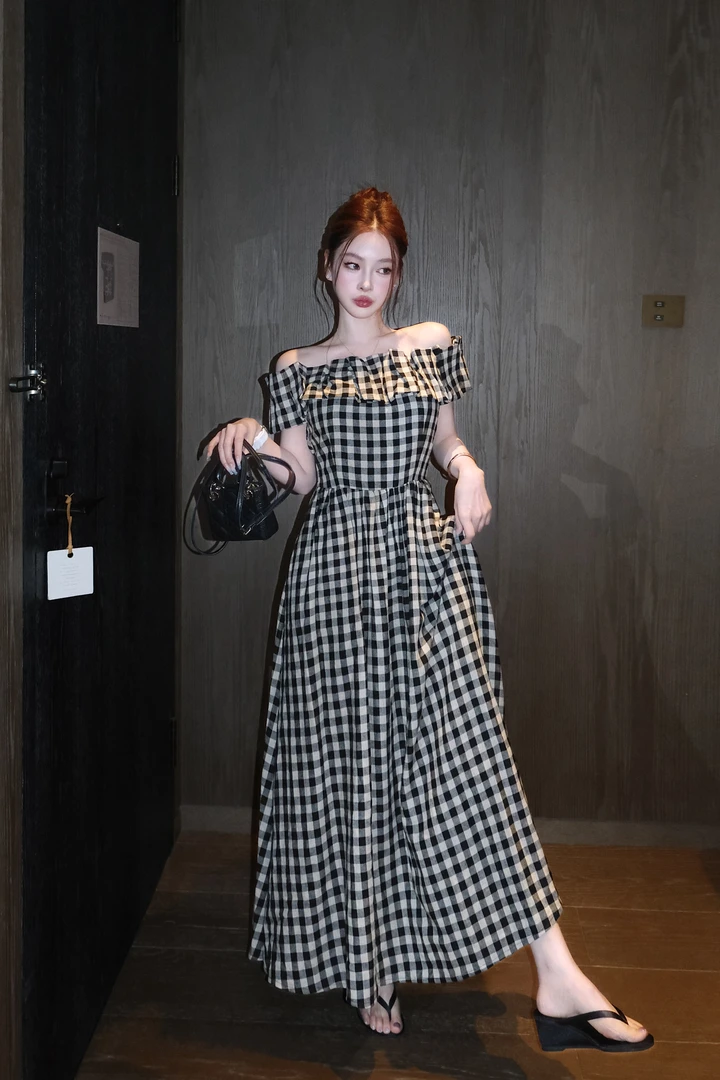 文文私服 夏季气质时尚收腰显瘦百搭法式设计感连衣裙WWC5LYQ0970