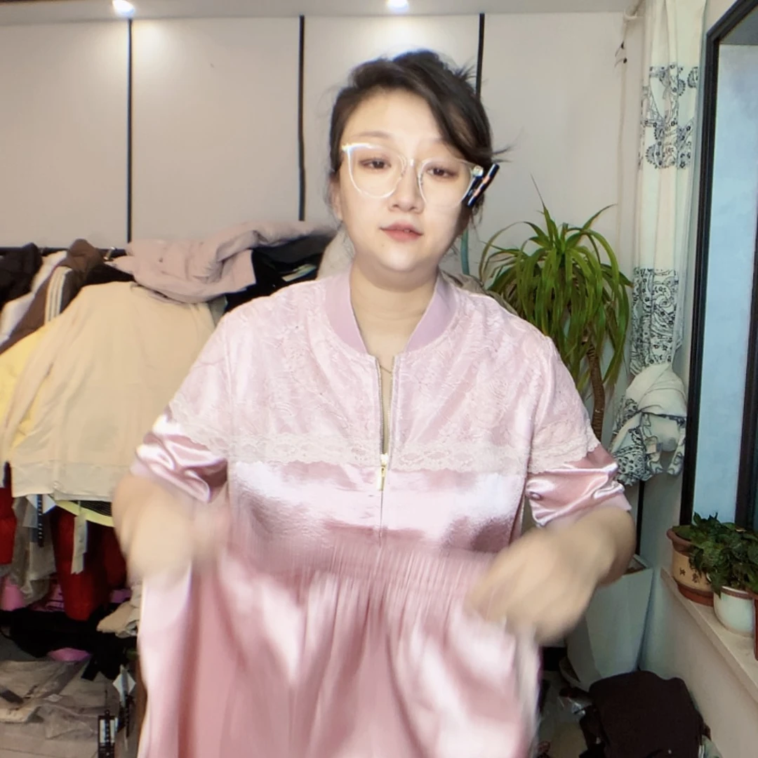 【闪购商品】骑****海醋酸上衣