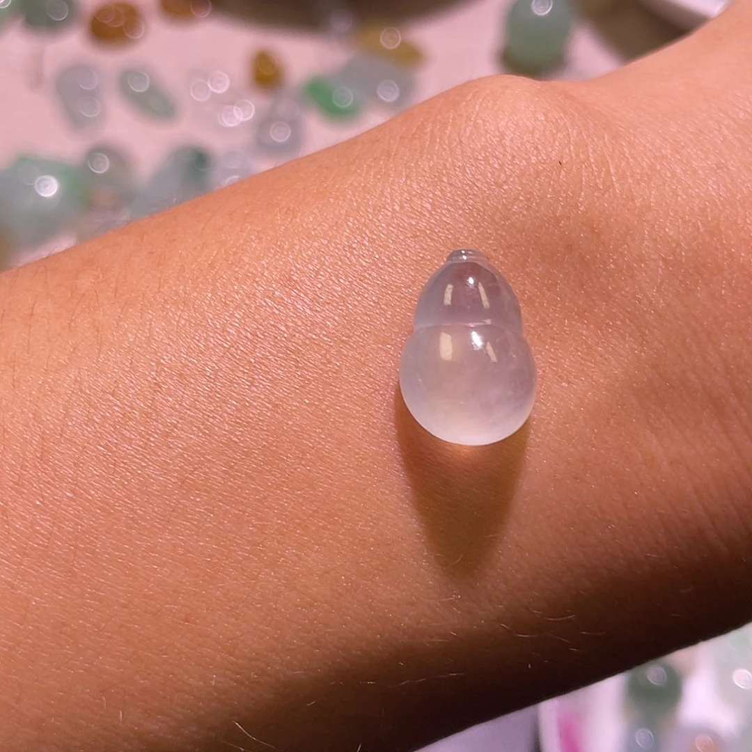 定制翡翠未镶嵌葫芦