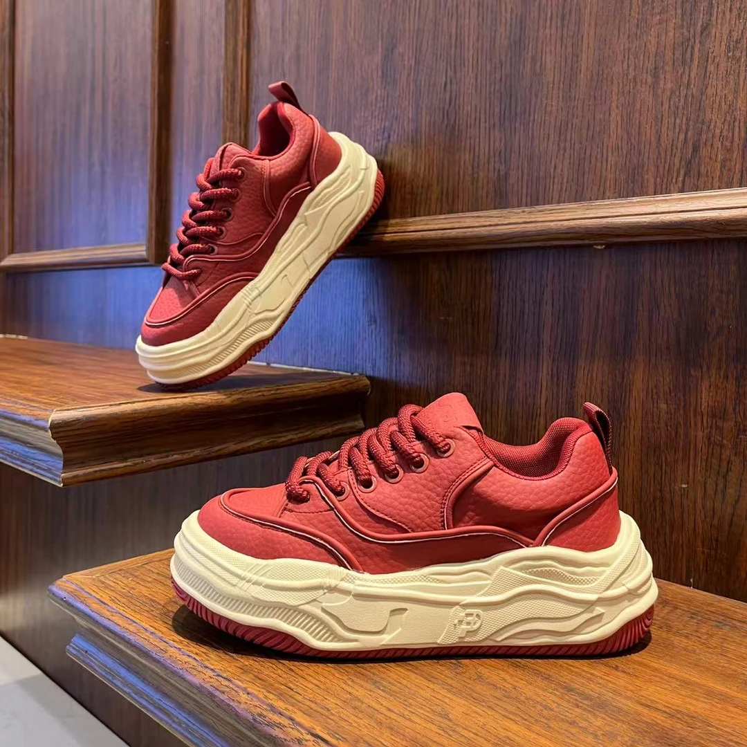 男鞋2025秋季纯色百搭时尚厚底休闲鞋潮流增高低帮韩版男生鞋子