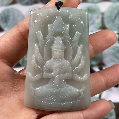 翡翠颈饰未镶嵌千手观音福利
