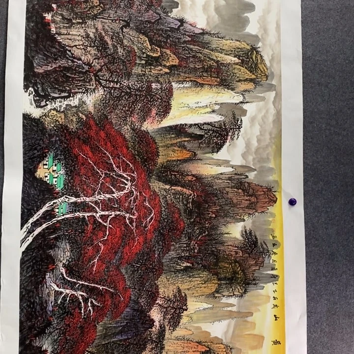 手绘作品等多种形式进行