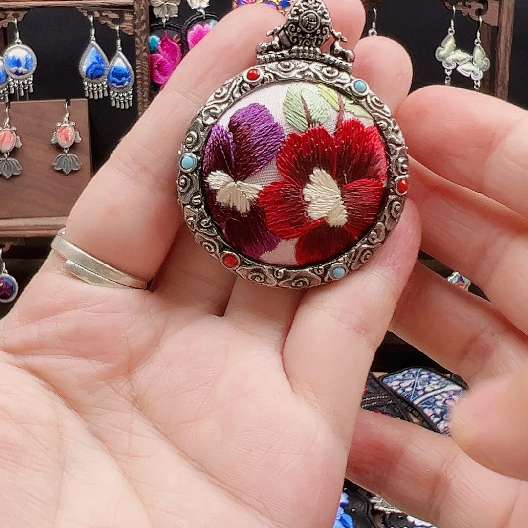 织绣手工刺绣工艺品