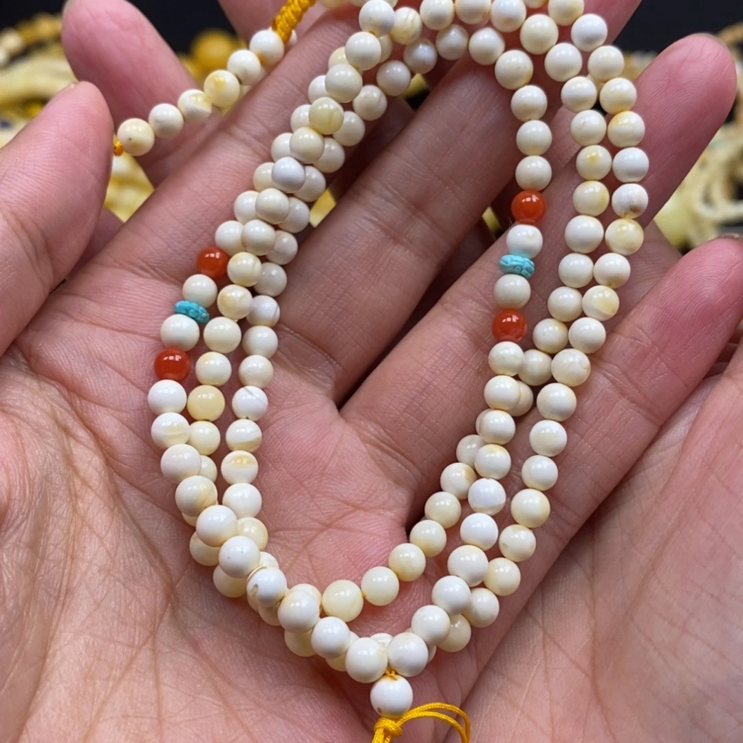 琥珀未镶嵌裸石4.8