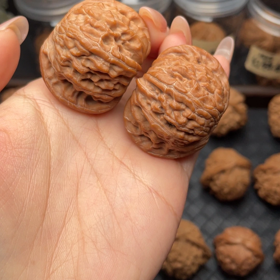 文玩核桃吊坠正磨40