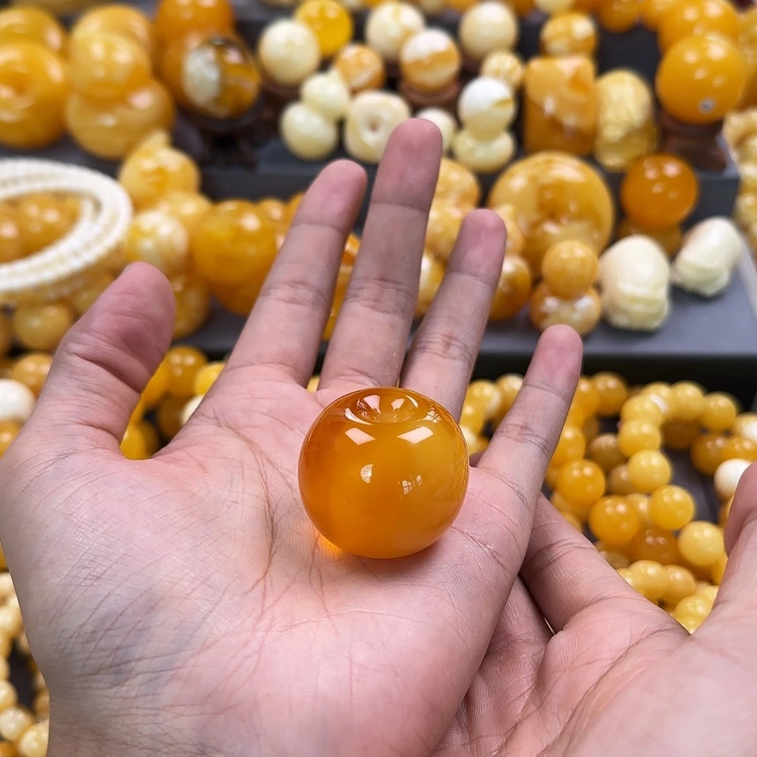 琥珀未镶嵌珠宝奇石