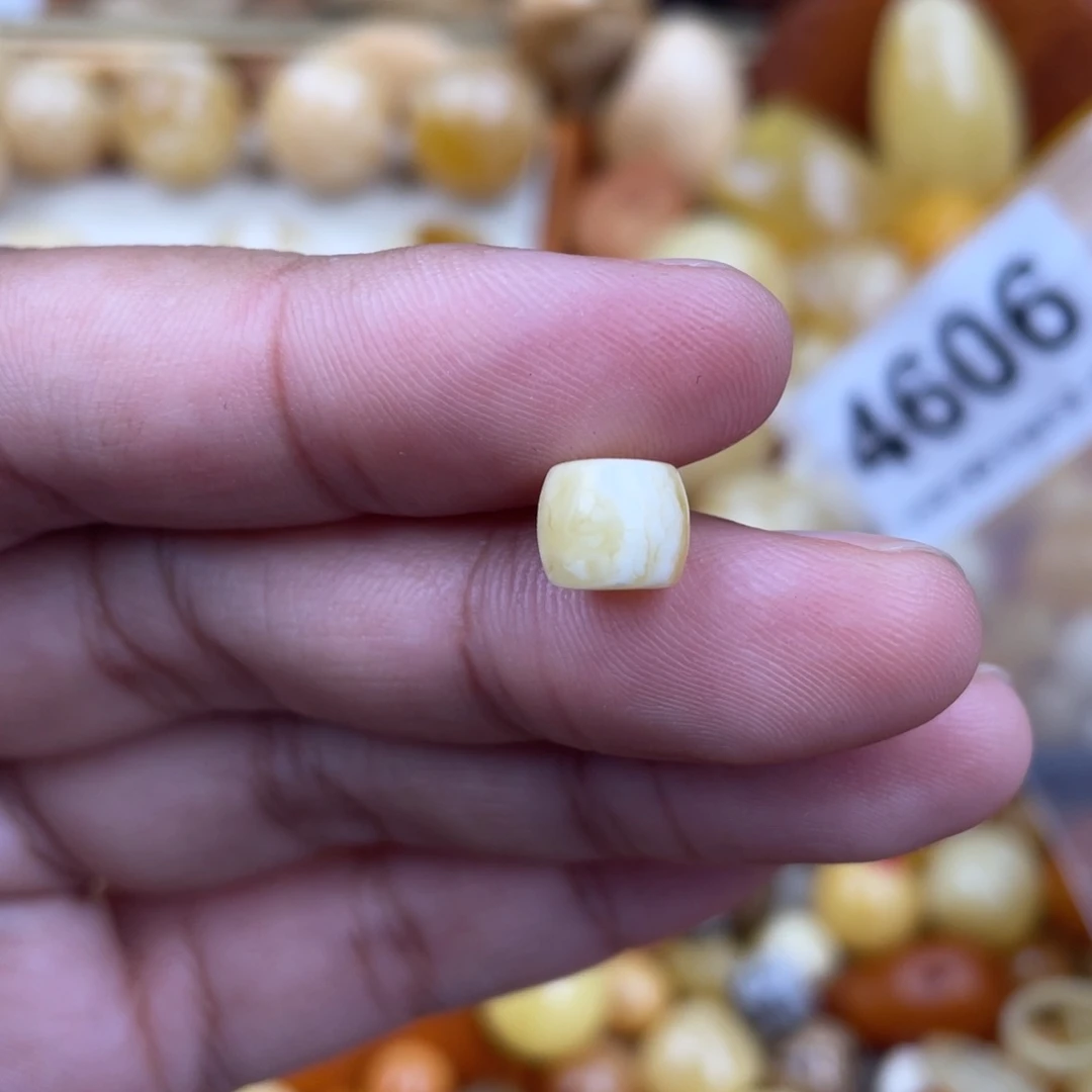 未镶嵌蜜蜡珠宝奇石8直切