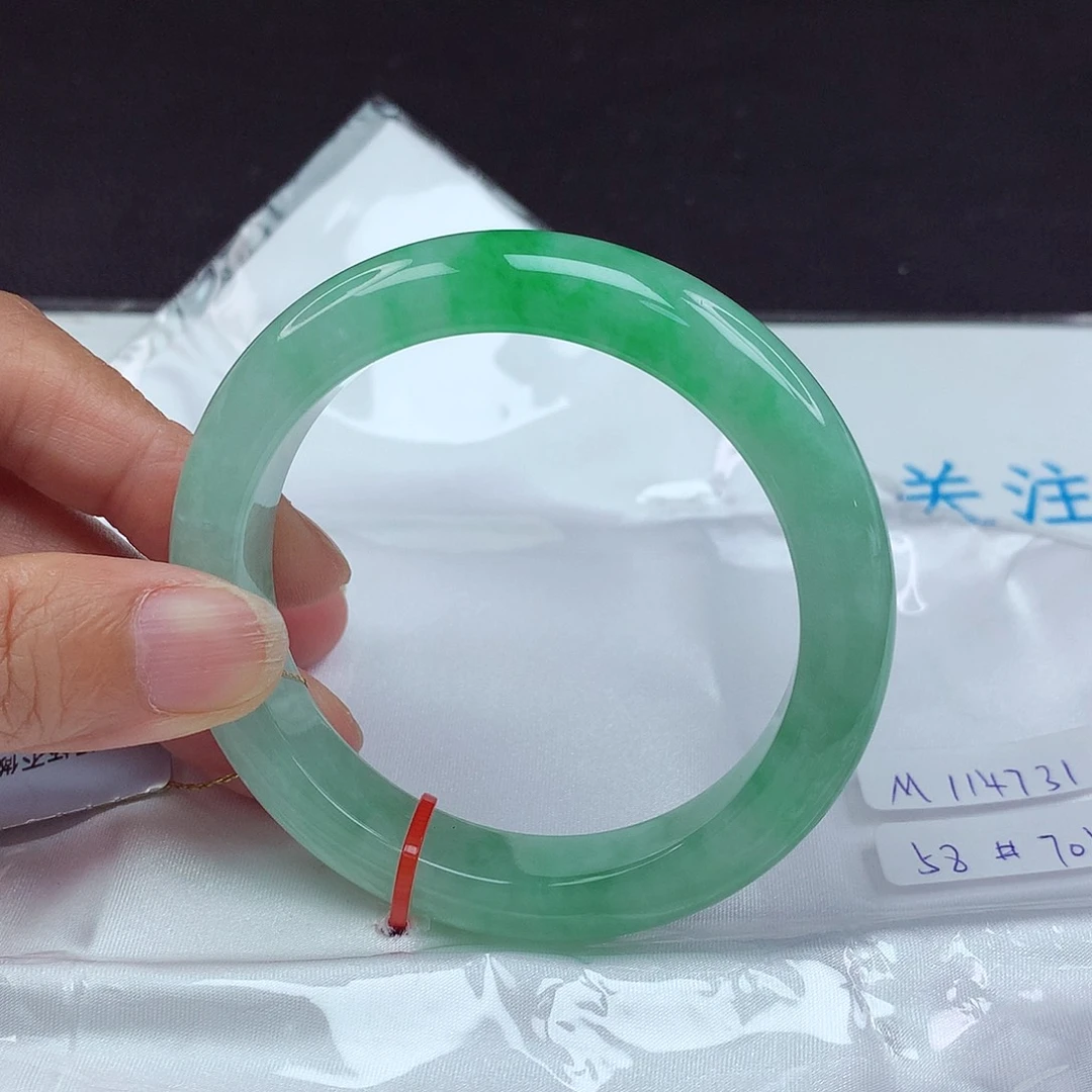 翡翠未镶嵌手镯58圈4731